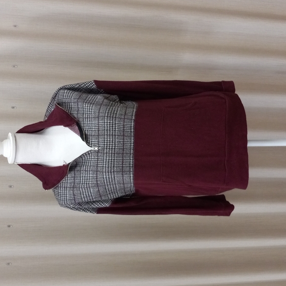 Tops - Quarter zip